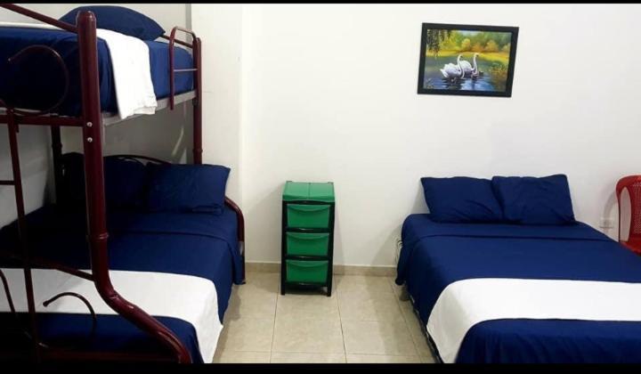 מנטה Hostal Playa Imperial מראה חיצוני תמונה