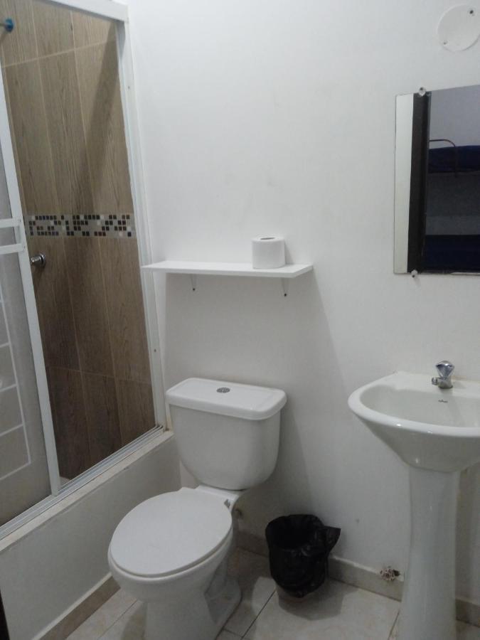 מנטה Hostal Playa Imperial מראה חיצוני תמונה